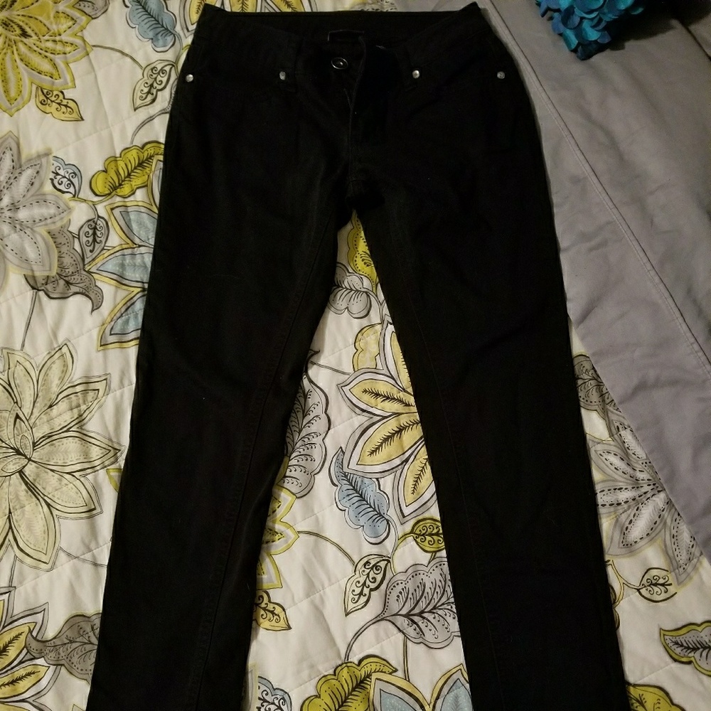 Black skinny jeans